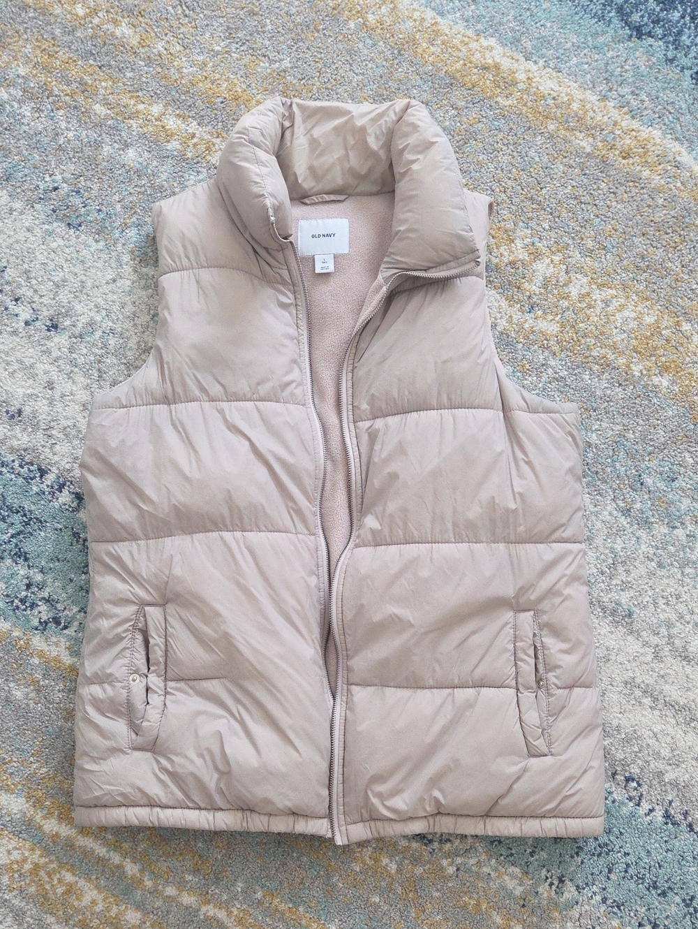 Old Navy Womens Puffer Vest